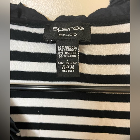 Spense Studio EUC sleeveless tank - Picture 2 of 4